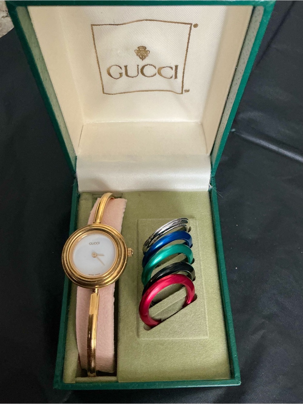 Authentic GUCCI bangle watch set ππ - Picture 5 of 16
